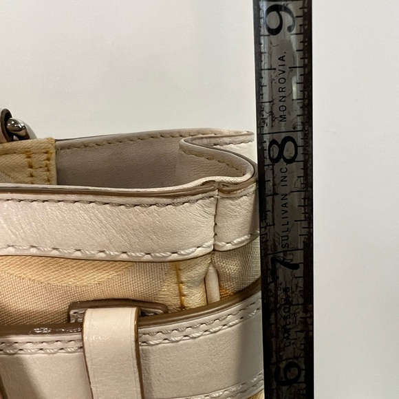 Coach Hampton Optic Signature Stripe Satchel - Picture 12 of 12